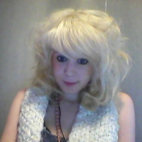 Alicia Forbes Photo 15