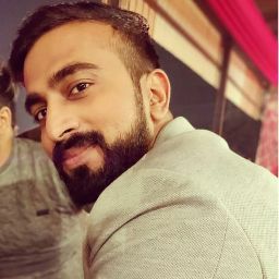 Bhavya Aggarwal Photo 18