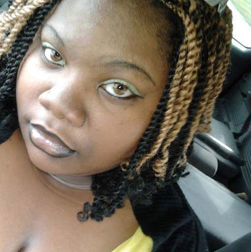 Christina Blake Photo 38