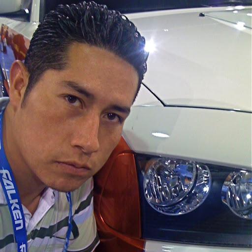 Rene Vega Photo 26