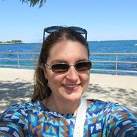 Julia Waite Photo 13