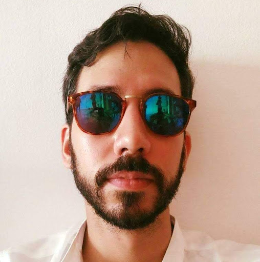 Luis Estrada Photo 16