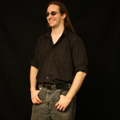 Christopher Sullivan Photo 24
