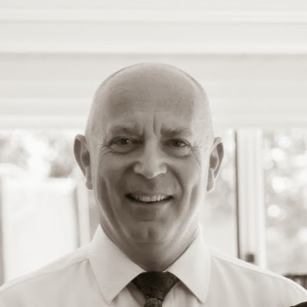 Lawrence Owen Photo 14