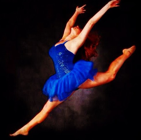 Kelly Bell Photo 12