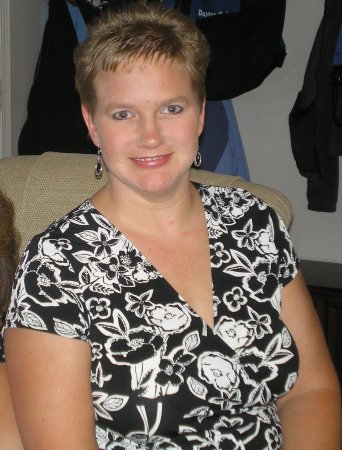 Tina Mueller Photo 38