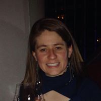 Angela Gutierrez Photo 10