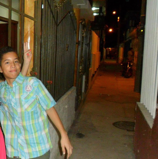 Edgar Mojica Photo 7