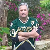 Gregory Wells Photo 34