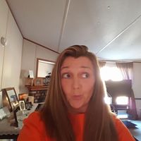Angela Hyatt Photo 28