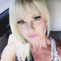 Kristin Watt Photo 14