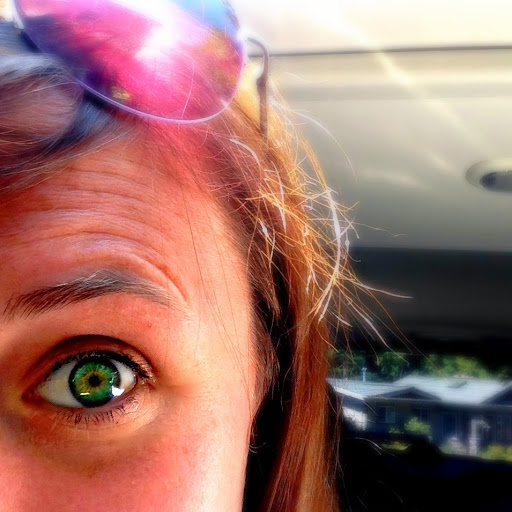 Erin Stewart Photo 15