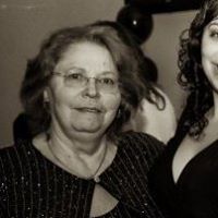 Eleanor Jones Photo 11