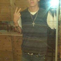 Cameron Hay Photo 24