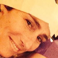 Julie Simpson Photo 34