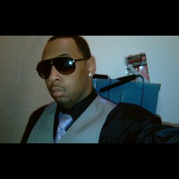 Antonio Rowe Photo 17