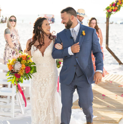 Kristin Lucas Photo 9