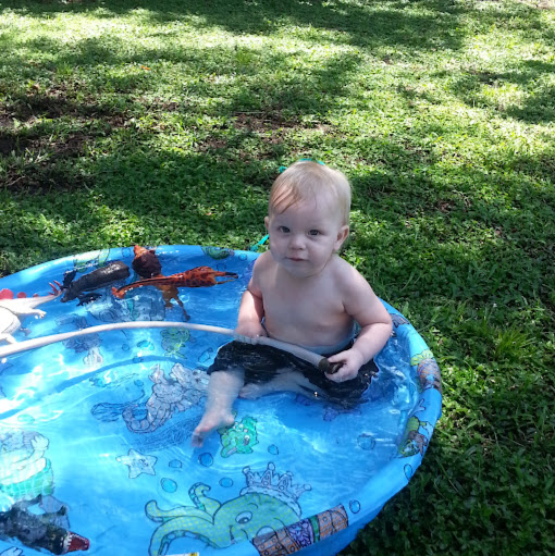 Vicki Weaver Photo 26