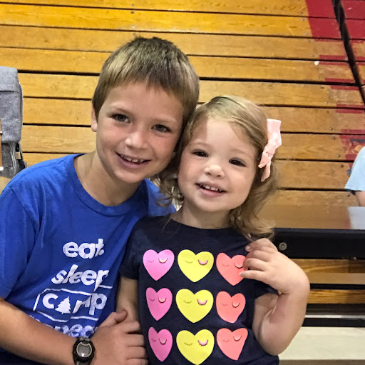 Jonathan Lowe Photo 47