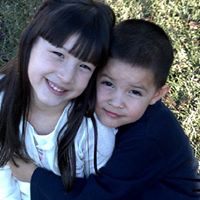 Elizabeth Quintana Photo 23