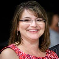 Stephanie Todd Photo 18