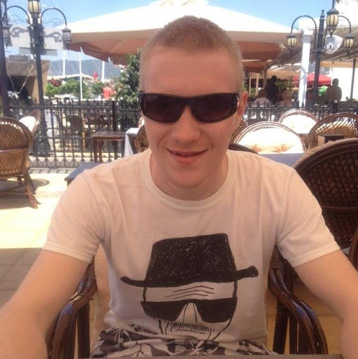 Lee Marriott Photo 7