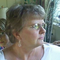 Linda Arthur Photo 39