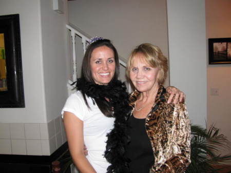 Sharon Peters Photo 27