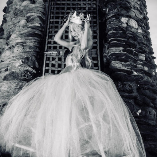 Sandra Powers Photo 12