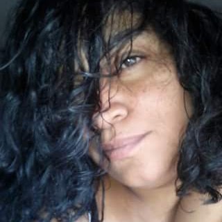 Sandra Escobar Photo 20