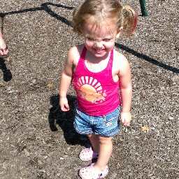 Julie Wills Photo 37