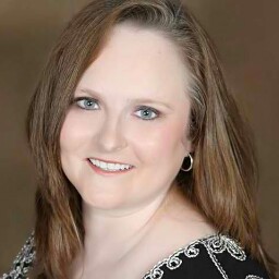 Stephanie Cooper Photo 52
