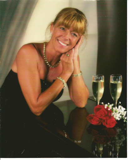 Debbie Gill Photo 35
