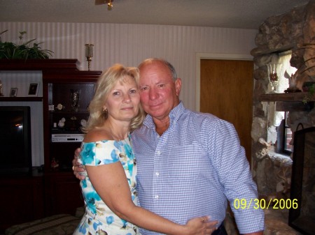 Lora Smith Photo 11