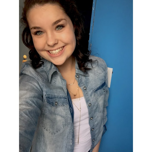 Alyssa Casey Photo 22