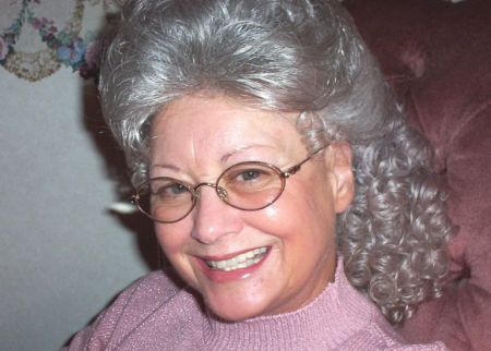 Carol Hunt Photo 30