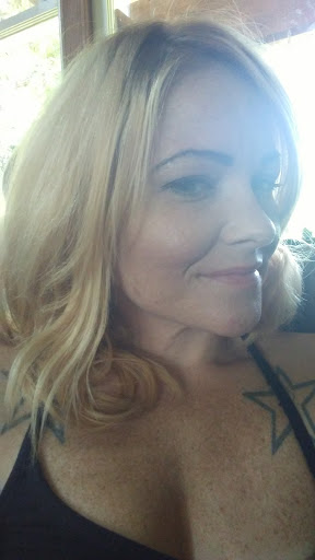 Sarah North Photo 27