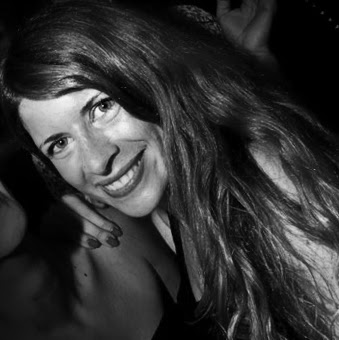 Ana Molina Photo 12