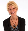 Christine Myers Photo 38