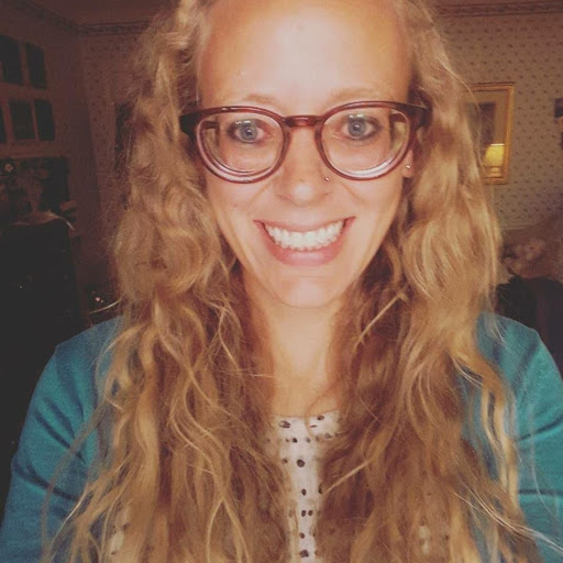 Sarah Richards Photo 22