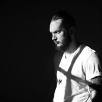 Timothy Reavis Photo 6