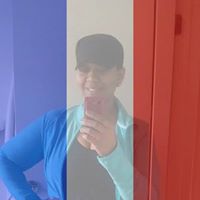 Yolanda Collins Photo 40