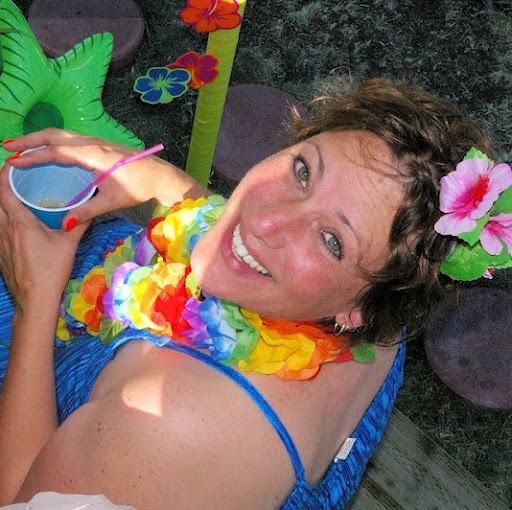 Christina Knowles Photo 24