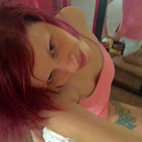 Stefanie May Photo 13