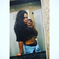 Julie Macedo Photo 4