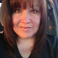 Carolyn Hernandez Photo 15