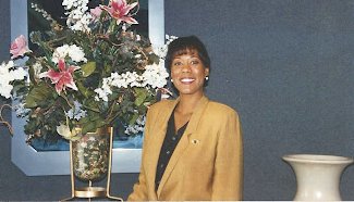 Paris Bennett Photo 27