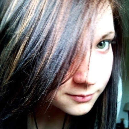 Laura Butcher Photo 24