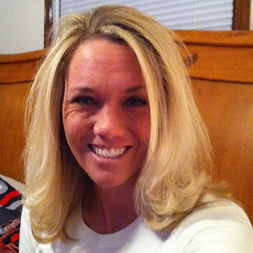 Amy Dailey Photo 14
