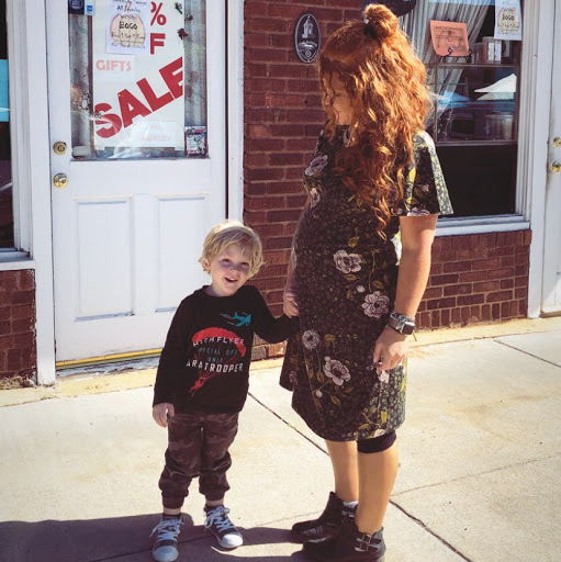 Jenny Yoder Photo 3